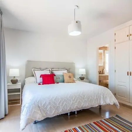 Fanabe Sleeps 7 With Pool Villa Costa Adeje (Tenerife)